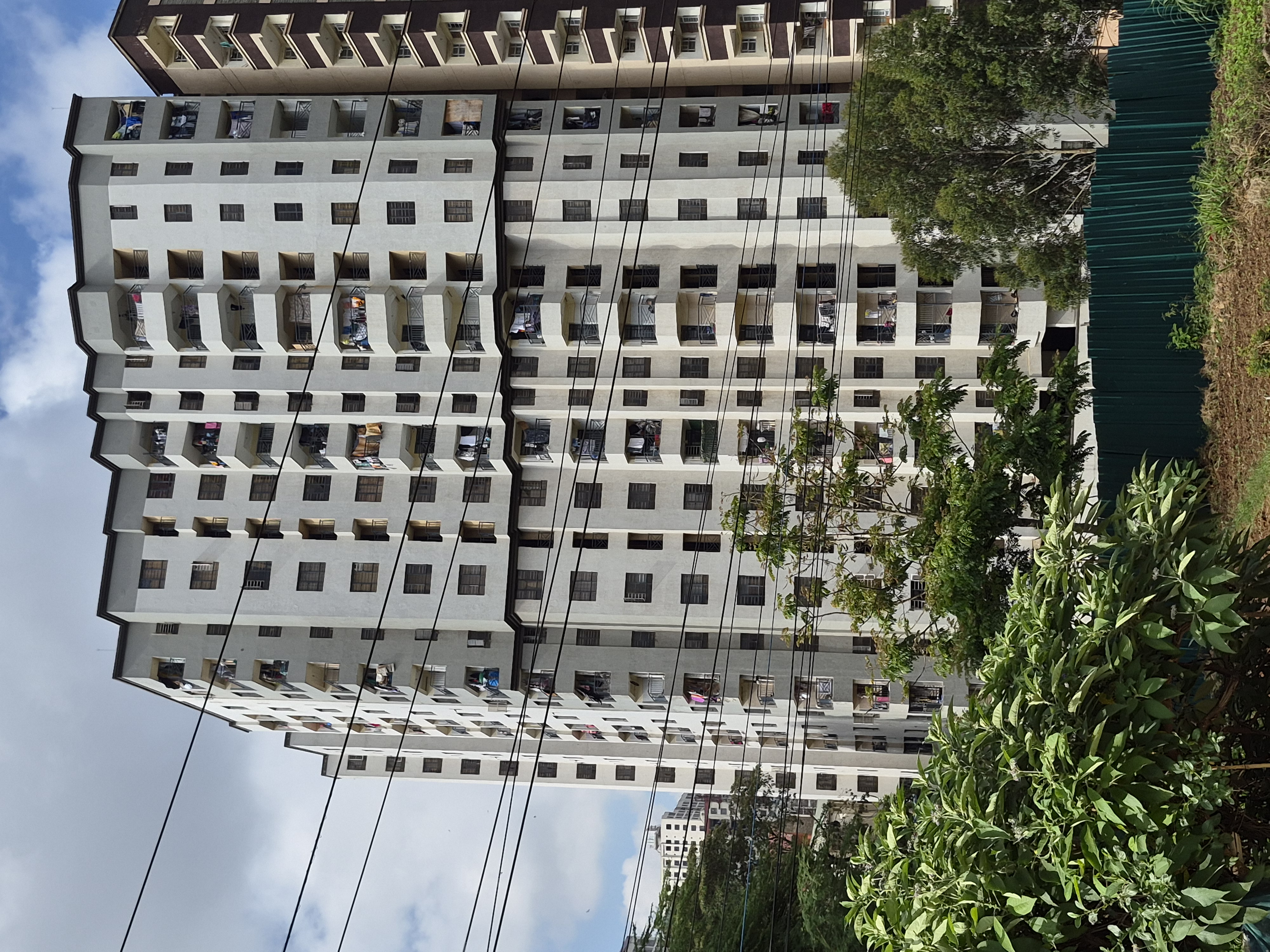 1 Bedroom at AYDEN HOMES TOWERS — photo 2